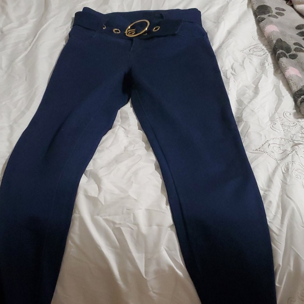 Jeans - Picture 2 of 3